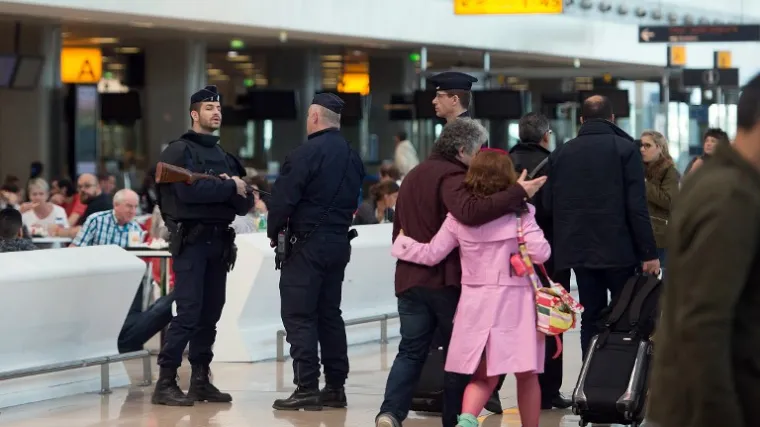 Žurilo mu se pa izazvao kaos na aerodromu, otkazano 5 letova
