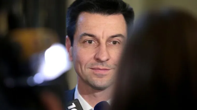 'Neka se ispričaju, obmanuli su javnost'