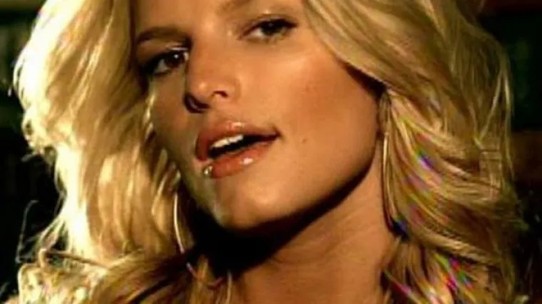 Ovih 10 zvijezda ima zaista ODVRATNE higijenske navike!