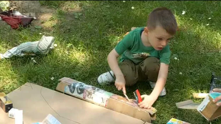 Nekad nismo silu igračaka kao danas i razvijali smo kreativnost od otpada: naučite i svoju djecu tome!