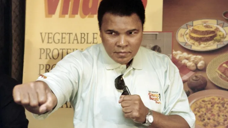 'Obitelj najvećeg boksača u povijesti jako je zabrinuta njegovim stanjem'