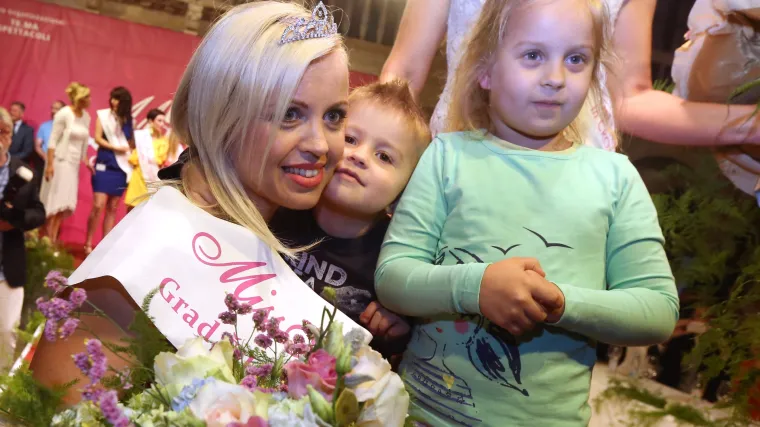 Najljep&scaron;a mama Hrvatske zagorska pročelnica Maja Vukina Bogović!