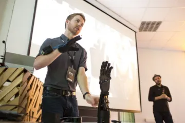 Upoznajte klinca koji je sa samo 19 godina ozbiljno promijenio svijet