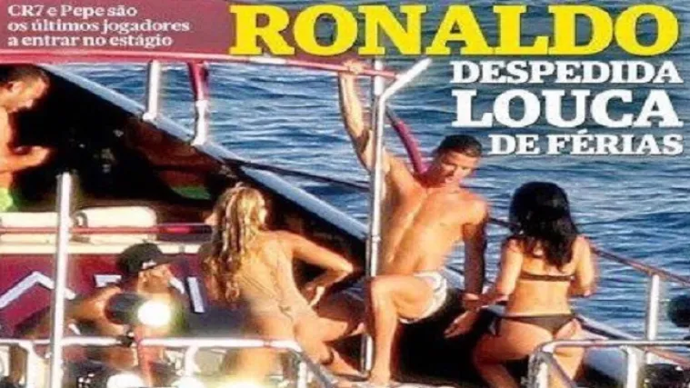 Slavni Portugalac na jahti se zabavljao s atraktivnom crnkom