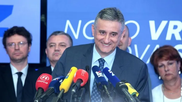 Analitičari o zahtjevu za opoziv Oreškovića: 'To je očajnički potez da se zaštiti lik i djelo Karamarka'