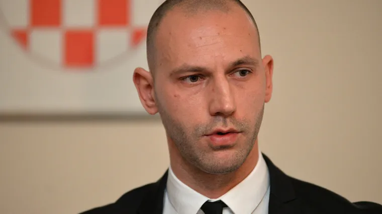 Varaždinski HDZ traži da Karamarko odstupi!