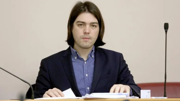 'Jo&scaron; uvijek možete biti gospodin. Napustite zemlju, odite sa stilom'