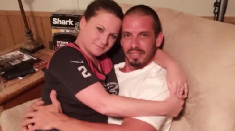 Dala otkaz kako bi dojila svog 36-godi&scaron;njeg dečka, inače bodybuildera