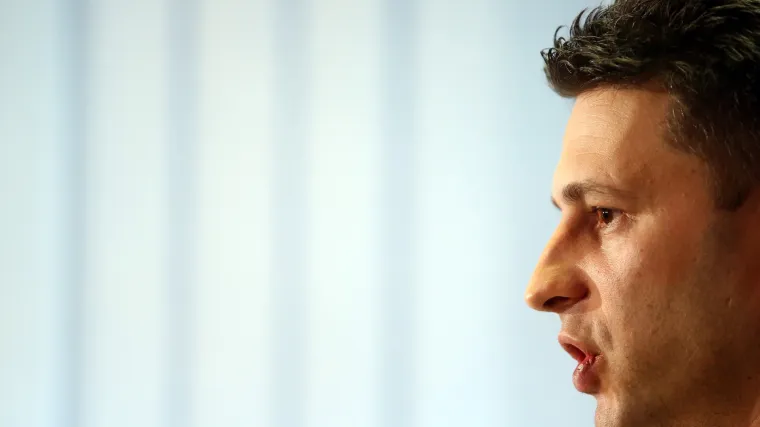 Mali noćni razgovori: Petrov vijećao s Orepićem i Buljem nakon Karamarkove izjave