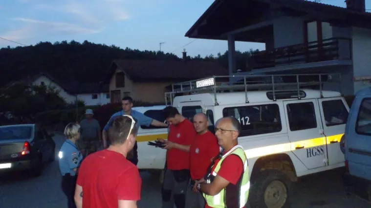 HGSS-ovci u &scaron;umi prona&scaron;li tijelo unesrećenog traktorista