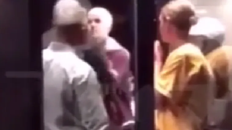 Justin Bieber dobio batine jer nije želio dati autogram?