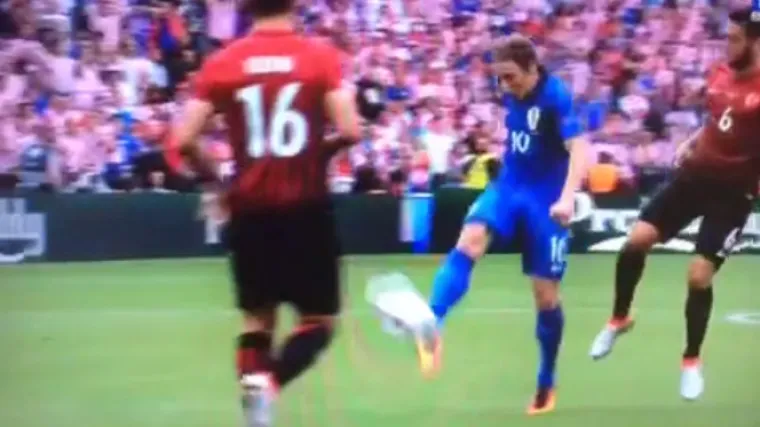 Svijet je poludio za golom najboljeg igrača Hrvatske