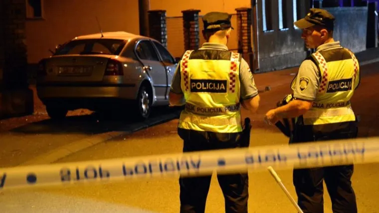 Razbojnik opljačkao novac i mobitele, ali ga je iza ugla dočekala policija