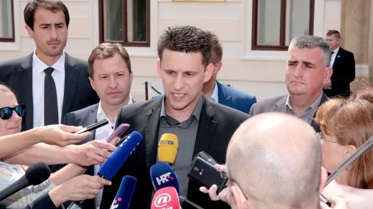 'Karamarkov potez ne znači ni&scaron;ta bez povlačenja opoziva Ore&scaron;kovića'