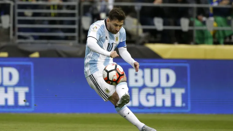 Argentina i Čile zaključili nastup u skupini pobjedama