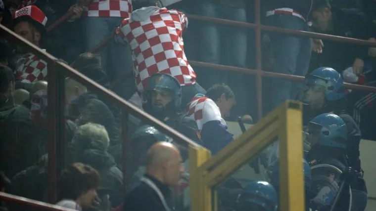 'Bit će nereda, neki žele prekinuti utakmicu sa Češkom'