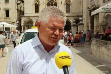 Pad Vlade iz dubrovačke perspektive