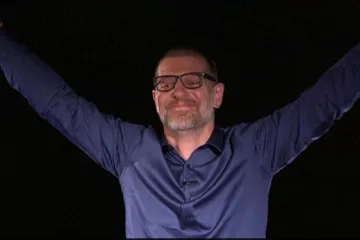 'Malo me sram. Da sam znao da će to prikazati, ne bih to napravio'