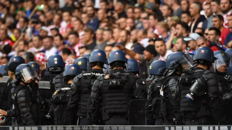 Navijači poludjeli zbog huliganskih ispada