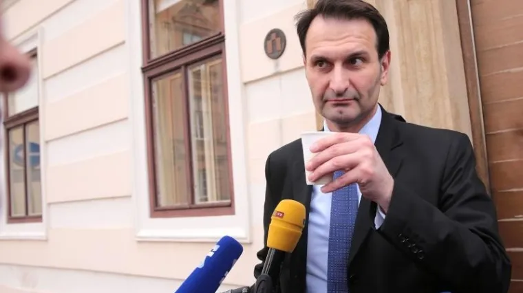 'Nered u Francuskoj izazvali su aktivisti koji žele na&scaron;tetiti ugledu Hrvatske'