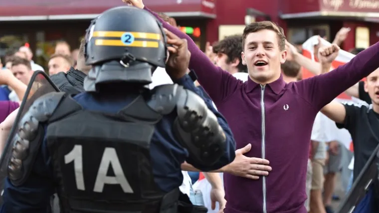 &Scaron;panjolski huligani prije deportacije uspjeli pretući prodavača u supermarketu