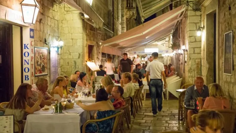 Svježe lignje od smrznutih lignjuna i pizza za 90 koja vrijedi 10 kuna!