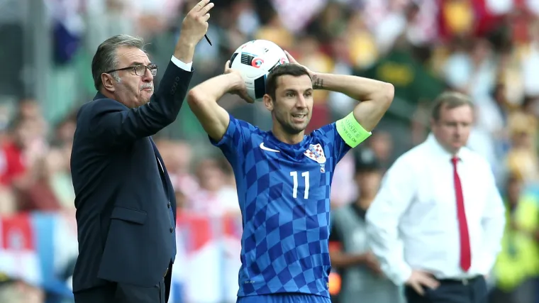 Sreća nije pomazila Hrvatsku, no Čačić ne očajava: 'Respektiramo Portugal, ali vjerujemo u na&scaron;u kvalitetu i zajedni&scaron;tvo'