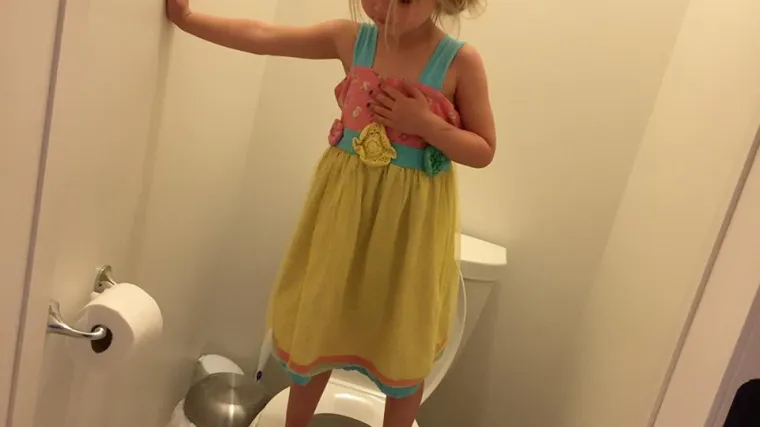 Mislila da se kćer igra, a kad je čula &scaron;to radi, slomila se u suzama