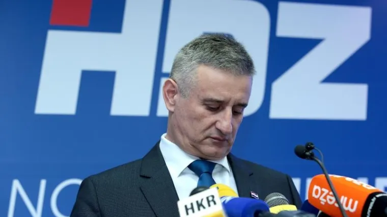 Karamarko danas ostao bez jo&scaron; 8 fotelja