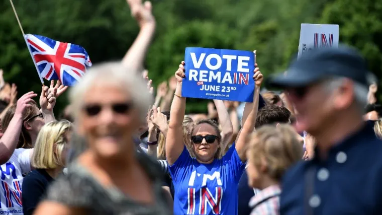 Ujedinjeno Kraljevstvo izlazi na referendum koji bi mogao odlučiti i o sudbini EU-a