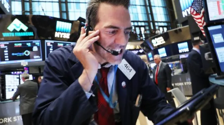 Na burzama izbrisano više od 2.000 milijardi dolara vrijednosti dionica