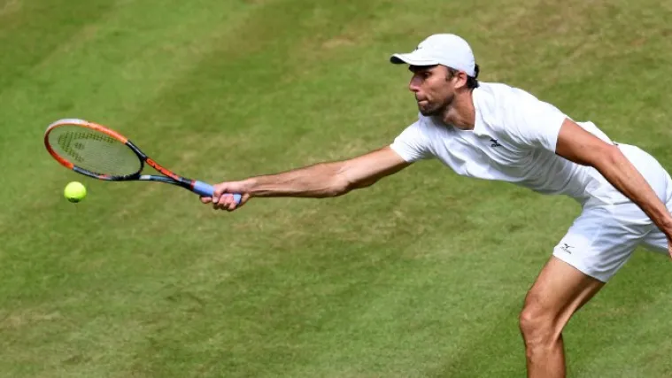Veteran Karlović u ključnim trenucima mirniji od mladog Ćorića
