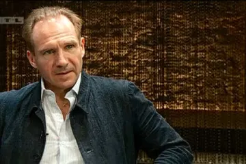 Razgovarali smo s Ralphom Fiennesom koji nam je otkrio koja ga je hrvatska hrana osvojila