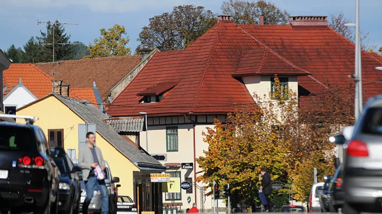 U Dugoj Resi hara razbojnička banda!? Napali par, oteli im novac, ženu ozlijedili