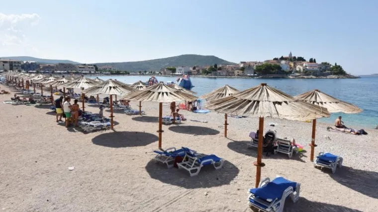 Noćenje, prvi red do mora, za samo 10 eura!