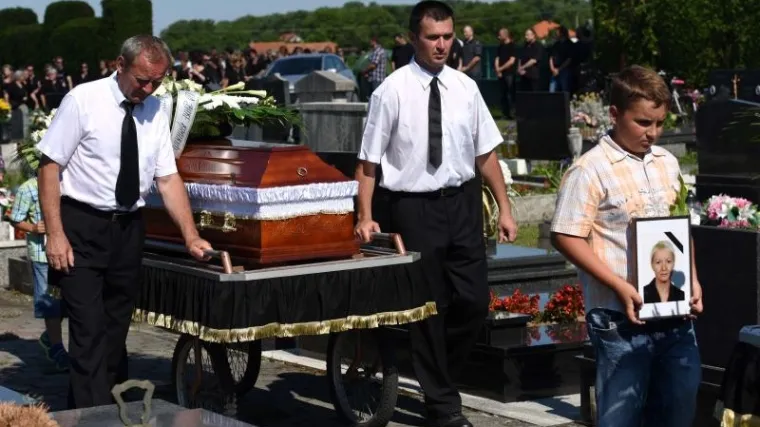 Pokopane teta i nećakinja koje je ubio ljubomorni policajac