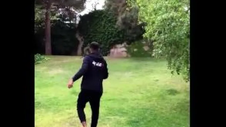 Loptom razbio dron i prozvao pravog Ronalda