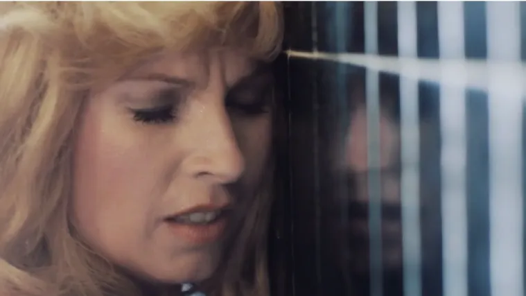 Genijalna reklamna kampanja: kako Francuzi reklamiraju porno filmove na kultnom TV kanalu