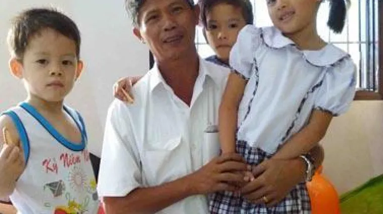 Heroji postoje: posvojio stotinu djece koje su majke htjele pobaciti