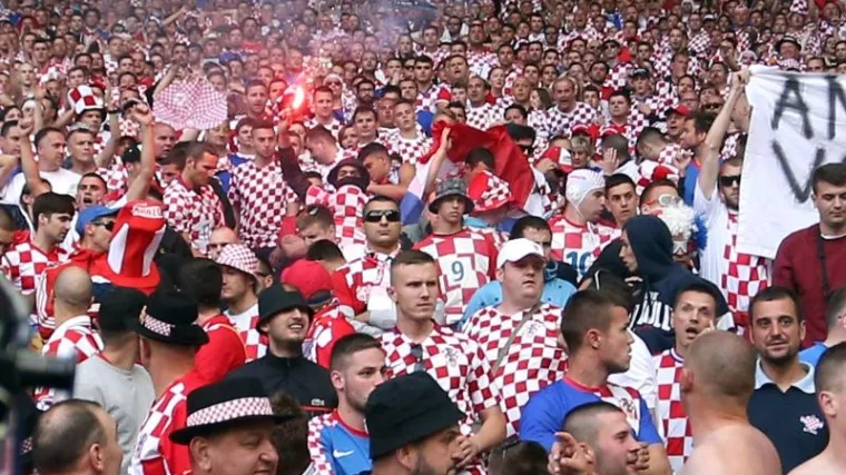 Zbog bakljade i nereda u Francuskoj policija istražuje jo&scaron; jednog hrvatskog reprezentativca