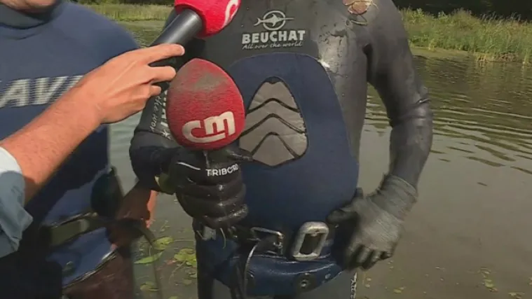 Ronioci iz jezera izvadili mikrofon koji je ljutiti Ronaldo bacio reporteru