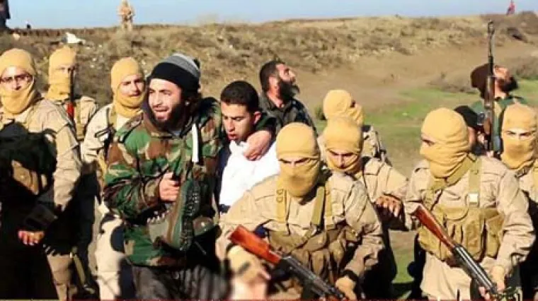 'Najmanje 17 ISIS-ovih militanata stiglo je u Europu maskirano u izbjeglice'