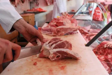 Tajno klali, radili ćevape i prodavali ih ugostiteljima!