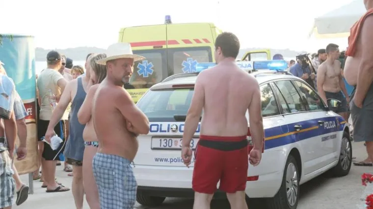 'Bilo je krvi ka' da su klali prasca!'