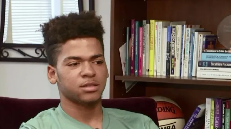 Učenici, neka vam on bude inspiracija: tinejdžer beskućnik maturirao s počastima