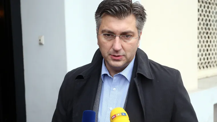 Plenković želi detaljno izvje&scaron;će o financiranju stranačkih aktivnosti HDZ-a zbog duga od 4,2 milijuna kn
