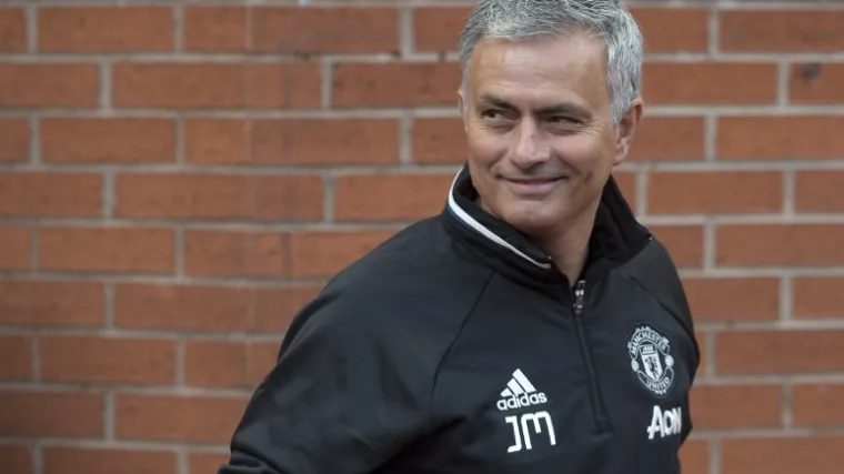 Na predstavljanju brutalno 'spustio' Wengeru, Van Gaalu i Guardioli