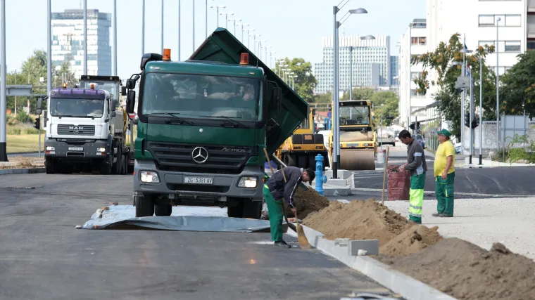 Zagreb svakog ljeta postaje veliko gradili&scaron;te: je li vrijeme izvođenja radova primjereno?