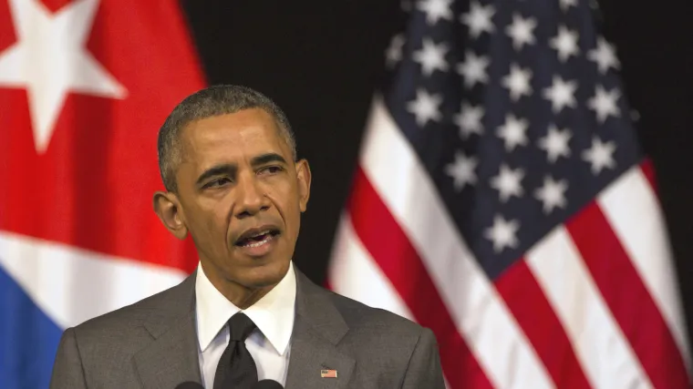 Barack Obama nakon ubojstva policajaca naredio spu&scaron;tanje zastava na pola koplja