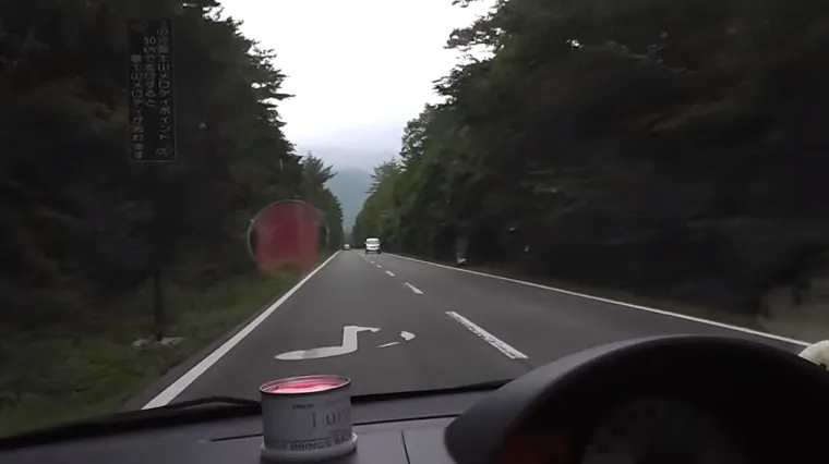 Postoji cesta koja svira dok se vozite po njoj